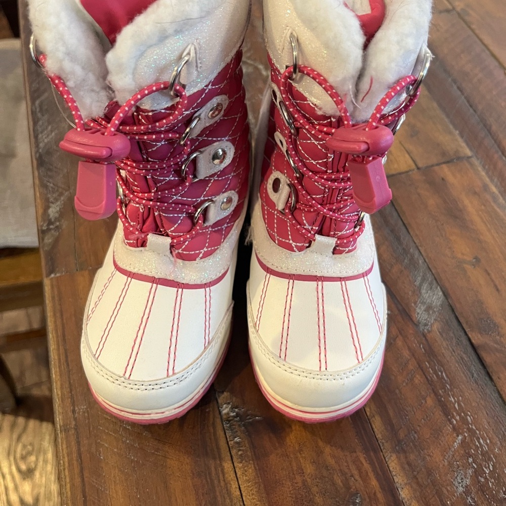 Totes Kids Pink and White Winter Boots